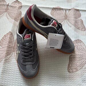 Onitsuka Tiger Grey Suede Tiger Claw Print Sneakers